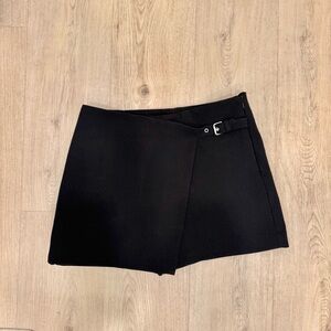 Zara Black Mini Skort Skirt with belt detail